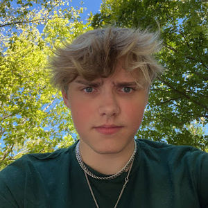 Meet your Posher, Matt